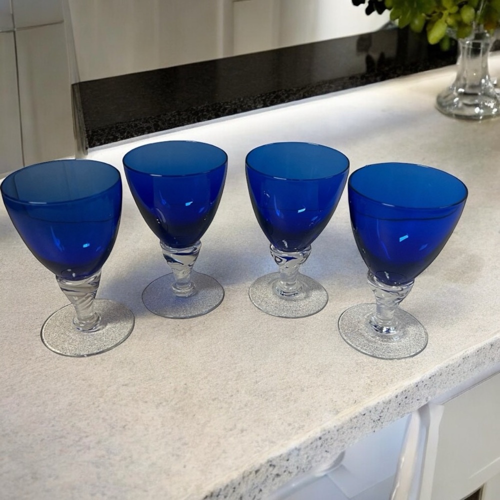 Vintage Cobalt Blue Apéritif Coupe Glasses Hand Blown Twisted Stem Liqueur Cups
